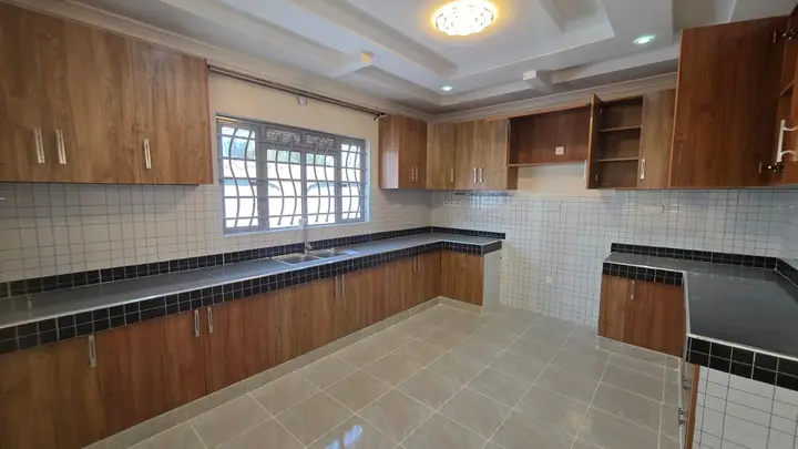 3-Bed All-En-Suite Bungalow, Ruiru — photo 2