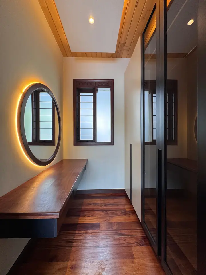 5-Bed Mansion with Pool, Runda — photo 3