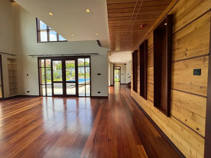 5-Bed Mansion with Pool, Runda — photo 5