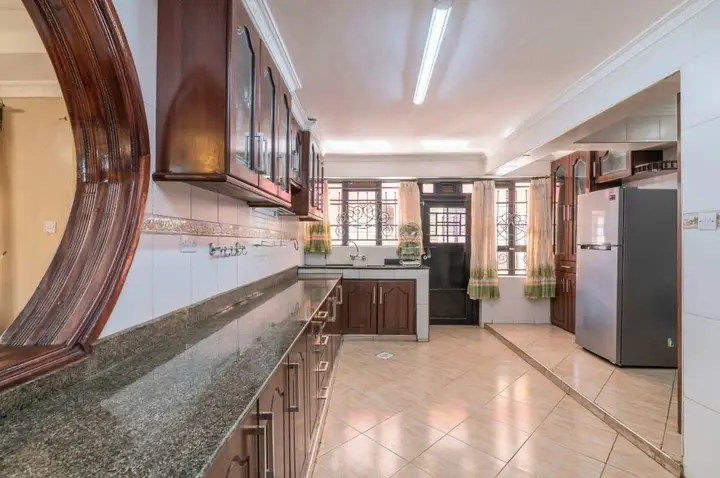 5-Bedroom Mansion + DSQ, Thika — photo 3